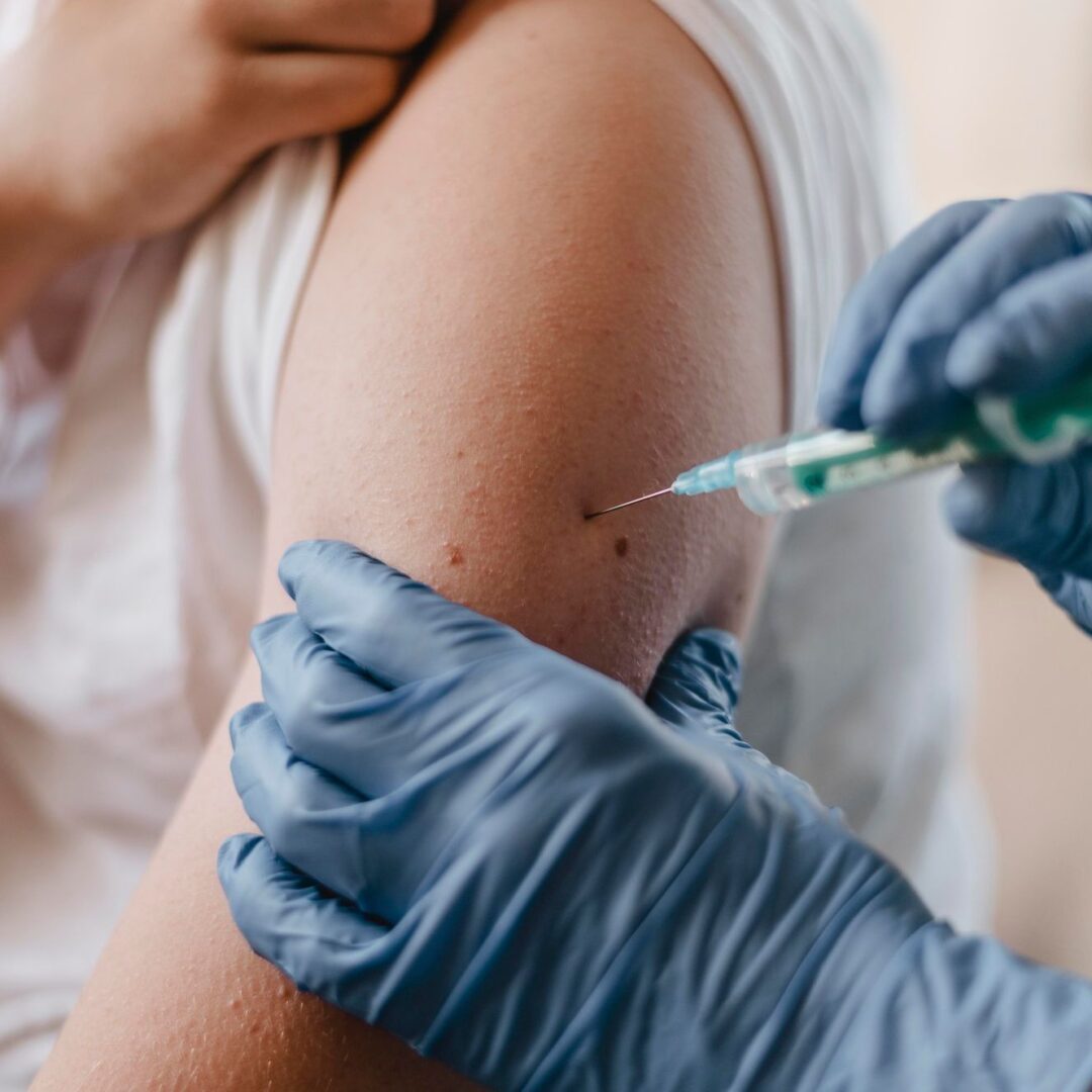 Principal arma no combate à dengue, vacina pode ser incorporada no SUS